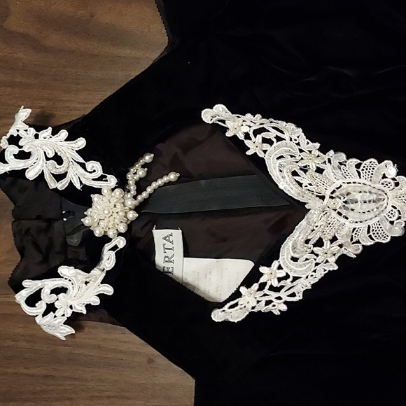 Vintage Black Velvet Dress - Picture 3 of 10